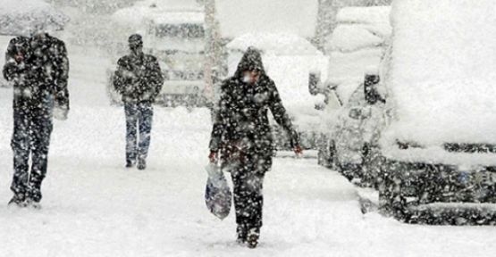 Nevşehir’e Kar Geliyor…!
