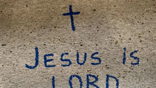 Kapadokya'da Kilise duvarına yazılar yazdılar